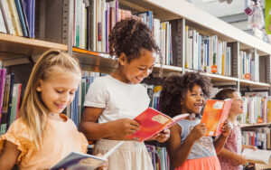 Kids learning about nutrition in public library